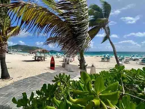 Orient Bay Beach Front Apartment