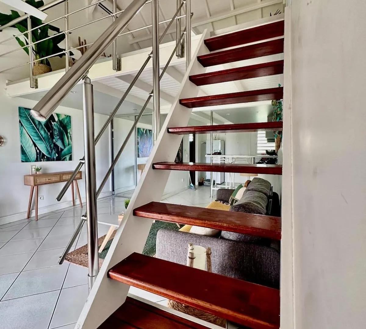 Orient Bay Beach Front Apartment Sint Maarten